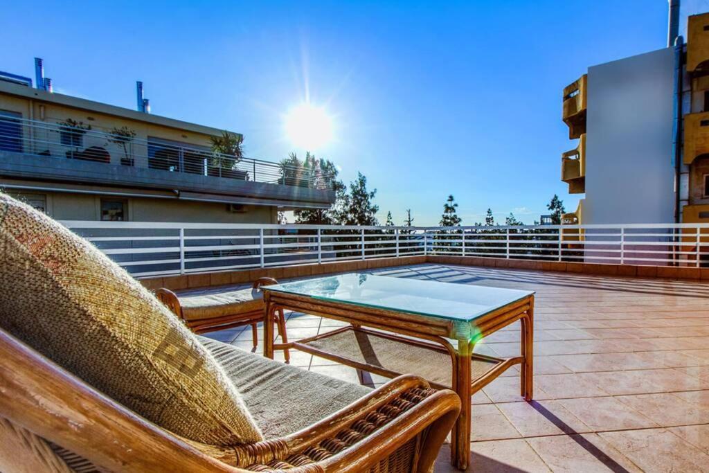 Spacious Apartment In Glyfada Close To The Sea Athen Eksteriør billede