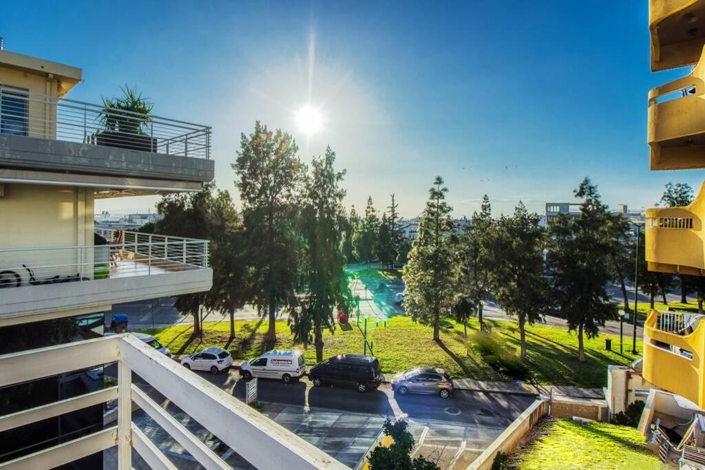 Spacious Apartment In Glyfada Close To The Sea Athen Eksteriør billede