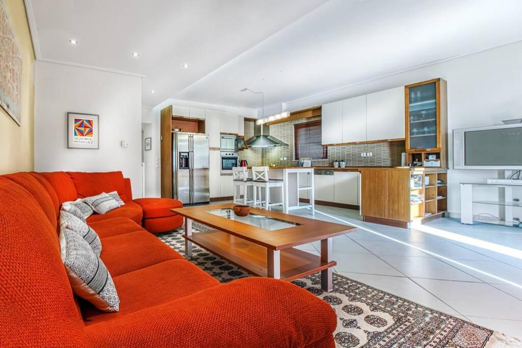 Spacious Apartment In Glyfada Close To The Sea Athen Eksteriør billede