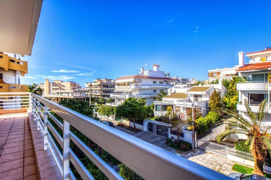 Spacious Apartment In Glyfada Close To The Sea Athen Eksteriør billede